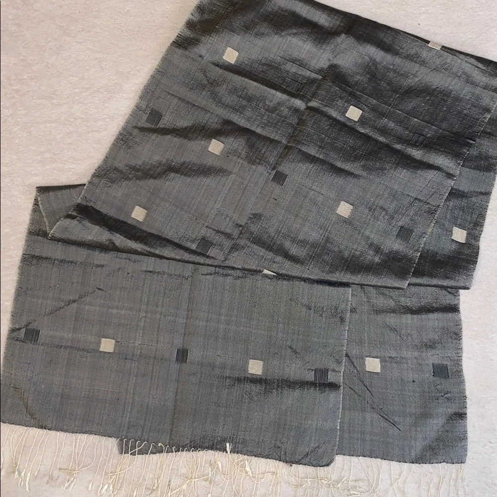 Gray ivory woven square motif silk-like long scarf 16 x 64 (fringe is 2.5 long)